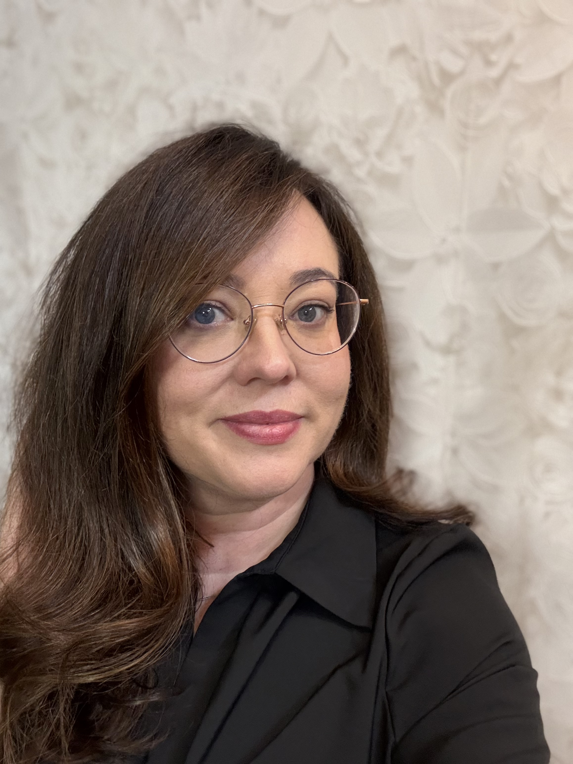 Elaine Baptista - Counsellor & Psychotherapist